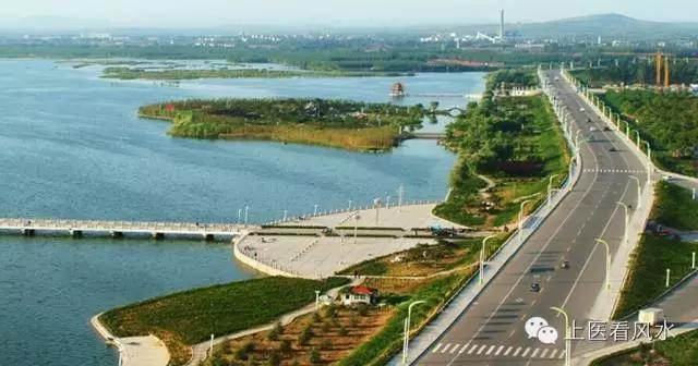 山东临沂的风水(中国百大经典城市风水榜).jpg 山东临沂的风水(中国百大经典城市风水榜).jpg